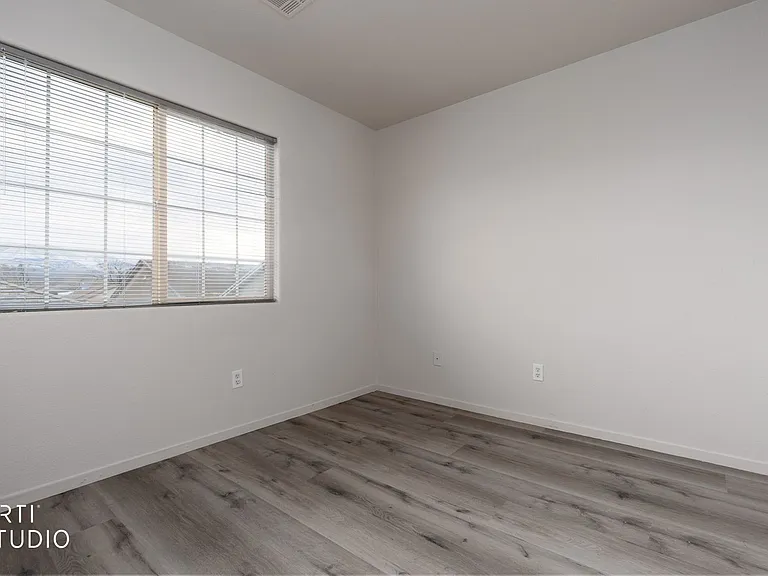 151 N Dairy Ln — Photo 14