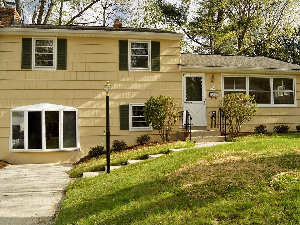 For Sale: 1914 Rollingwood Road, Catonsville, MD 21228