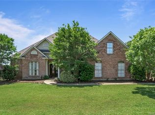 225 Clinton Dr, Stonewall, LA 71078