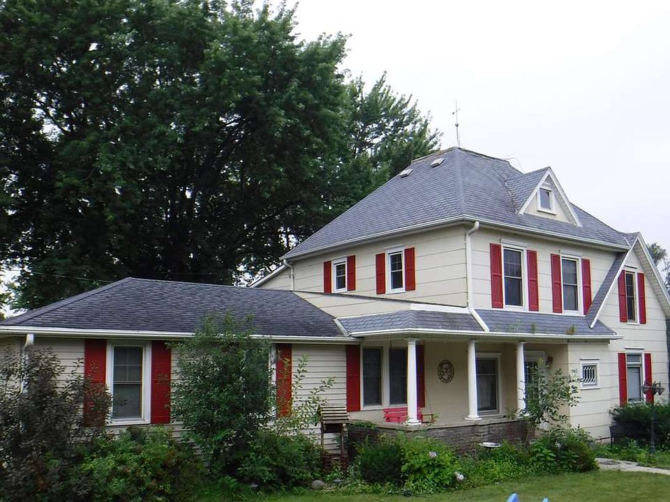 1st image of 561 Central St