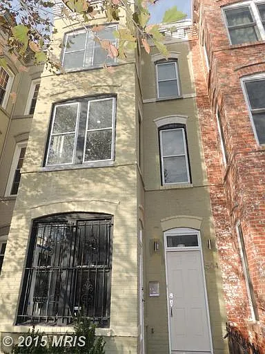 504 F St NE photo 1