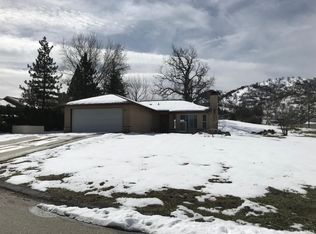 28821 Delaware Dr, Tehachapi, CA 93561