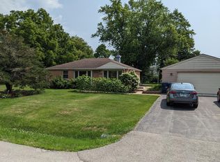 20809 Birch Ln, Deerfield, IL 60015