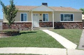 5th image of 12555 Willard St