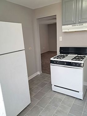 5th image of 1543 N Uinta St