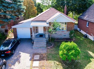 127 Flora Dr, Toronto, ON M1P 1A7