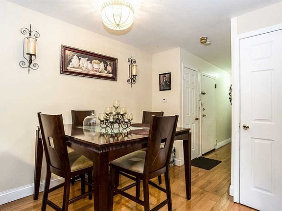 5th image of 7813 153rd Ave #1F-1