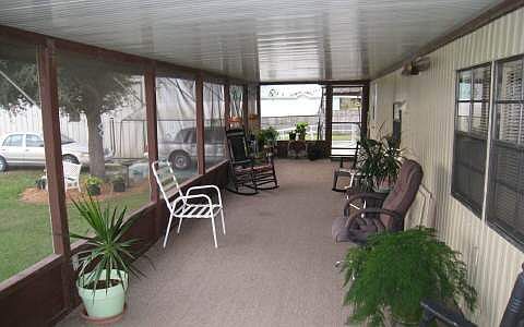 3rd image of 267 Hillside Dr