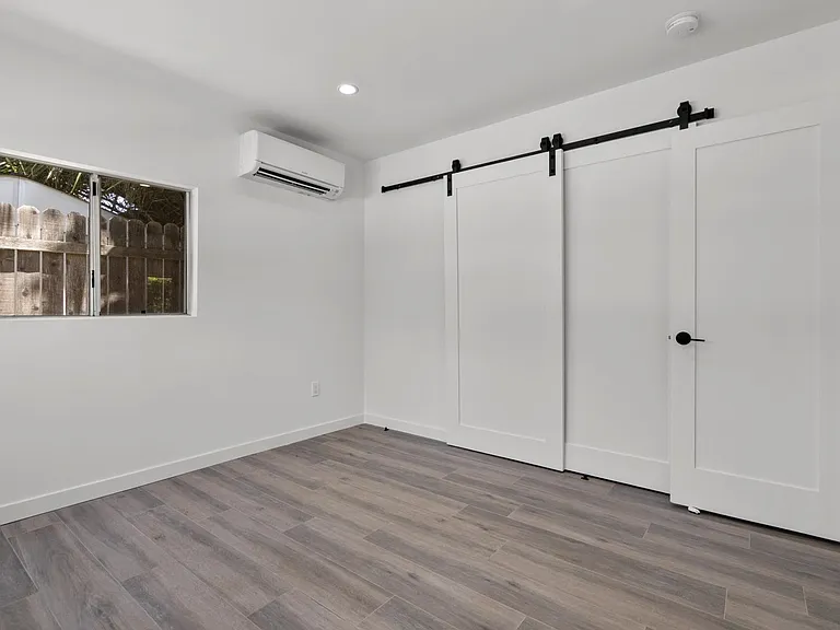 1757 June Ln — Photo 24
