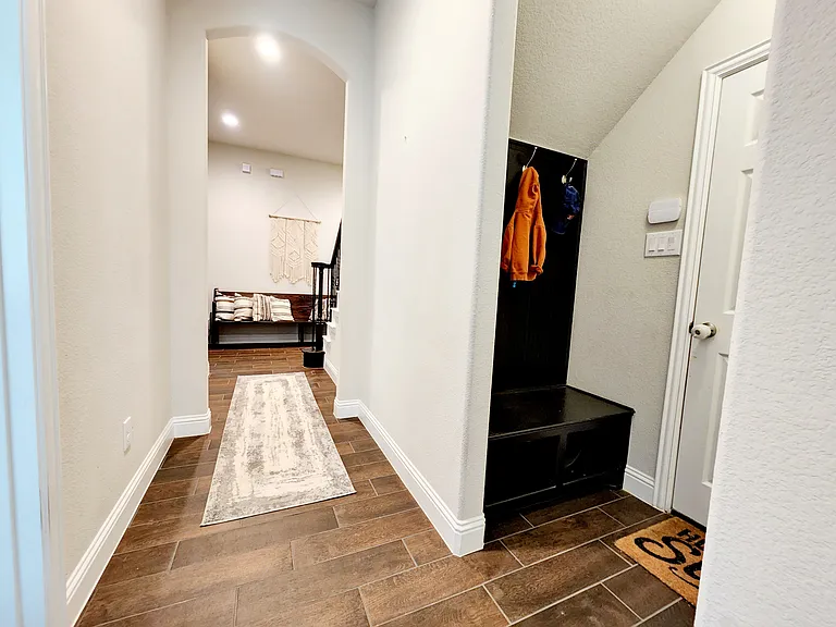 14800 Belclaire Ave — Photo 27