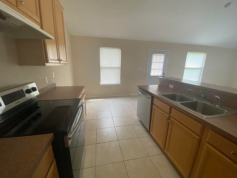2360 Crescent Rd — Photo 18