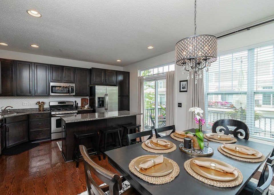 1st image of 11340 Sandcastle Dr Unit E