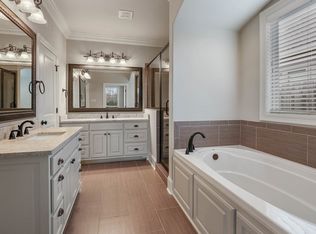 17750 Villa Lake Ave, Greenwell Springs, LA 70739