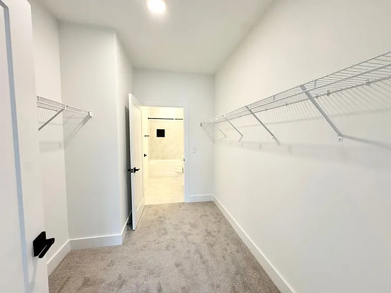 Brixton Apartments — Photo 107