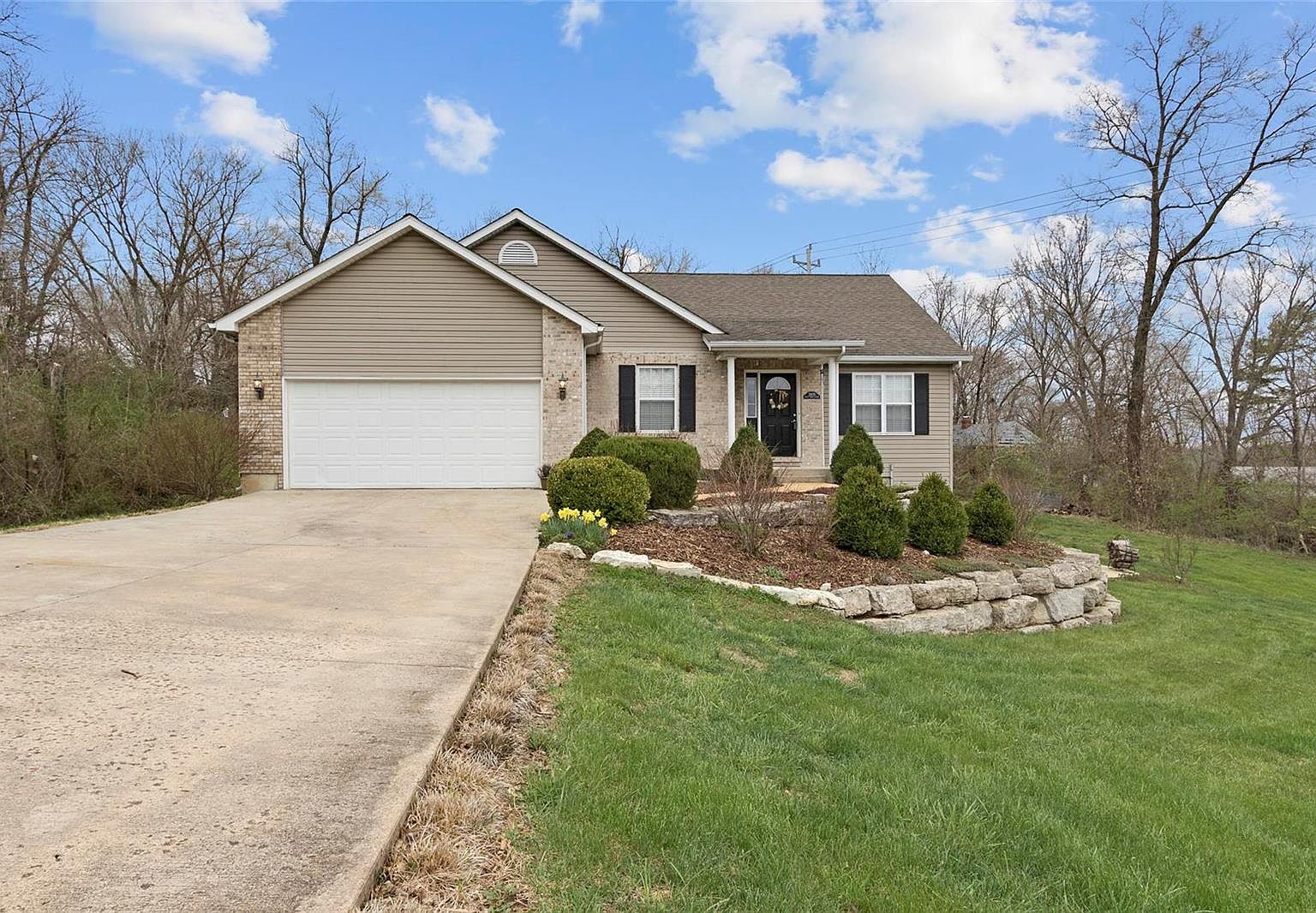 2105 Pine Tree Ln, Gray Summit, MO 63039 Zillow