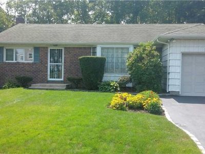 40 Shirley Ct, Commack, NY, 11725
