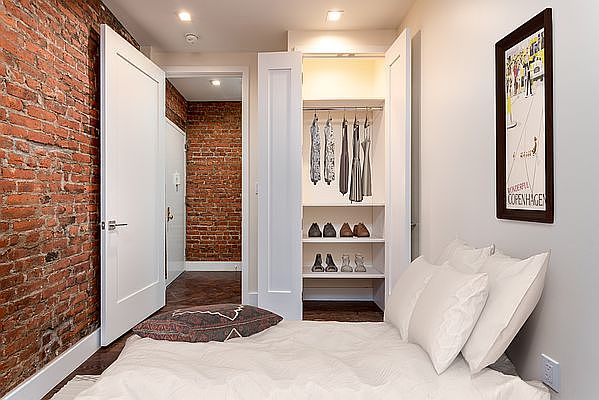 1st image of 921 Washington Ave #783