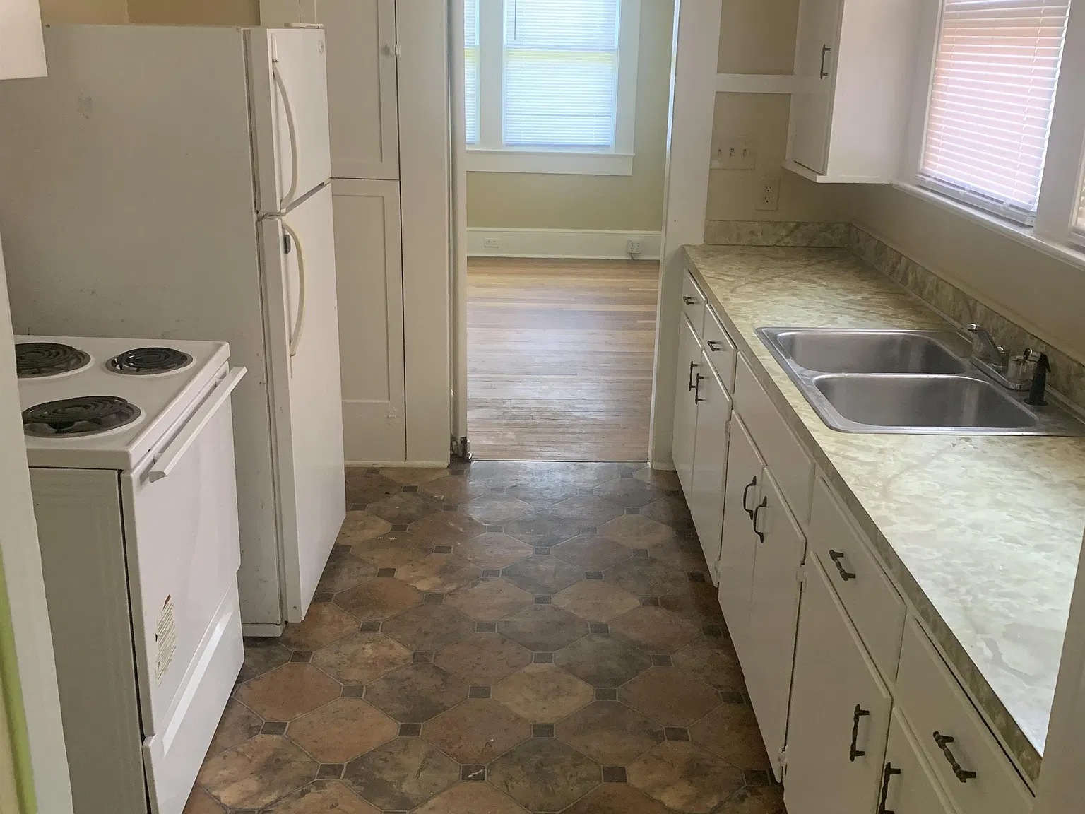101 Burke Street - 1 — Photo 4