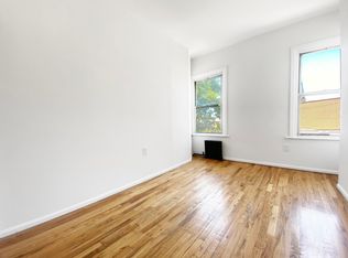 110 N Henry St APT 3B, Brooklyn, NY 11222