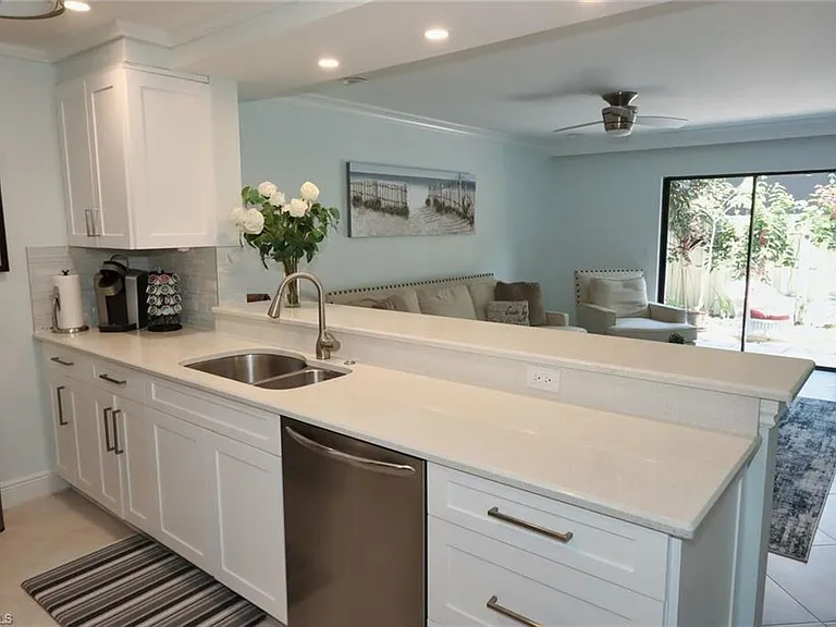 860 Meadowland Dr #4-13 — Photo 3