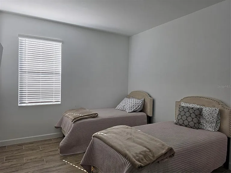18334 Ridgeline Dr — Photo 17
