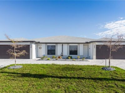 327-329 SW 47th Ter, Cape Coral, FL, 33914