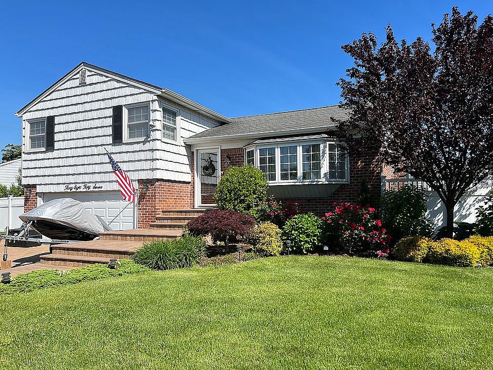 2nd image of 3857 Lawrence Rd