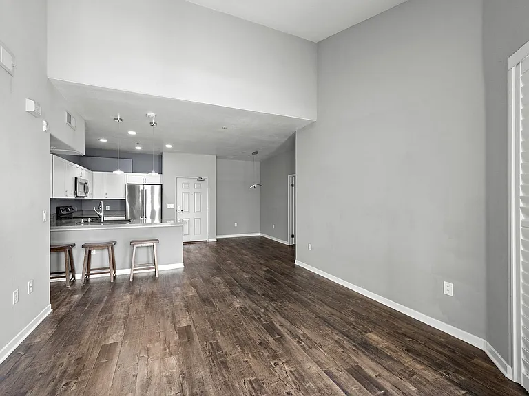 1501 Front St #633 — Photo 8