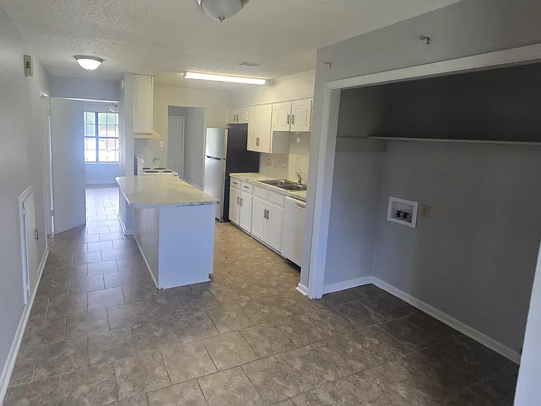 1204 S 1st St #1 — Photo 5