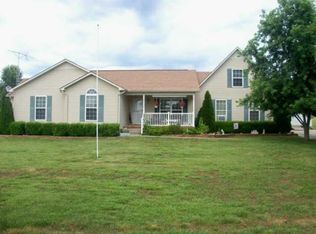 1009 Patriot Dr, Spring Hill, TN 37174