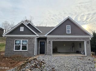 1235 Downing Pl, Kingsport, TN 37663