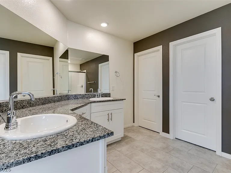 7544 Bronson Bay Ln — Photo 24