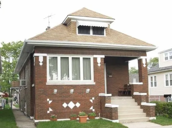 6084 S 75th Ave #1, Summit, IL 60501