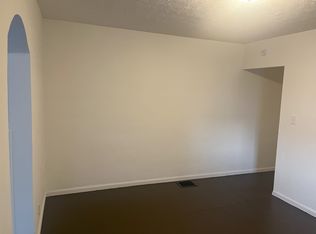 6050 E Washington St #B, Indianapolis, IN 46219