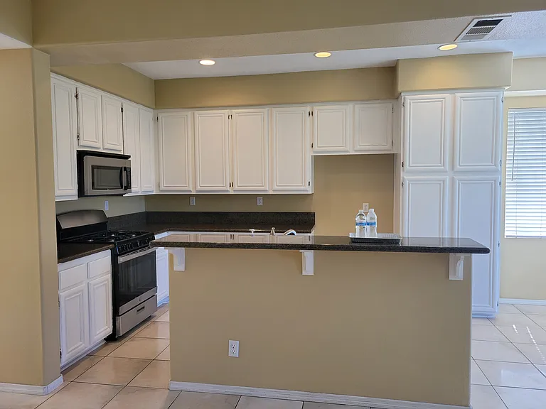 37151 Santa Rosa Glen Dr — Photo 3