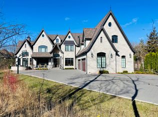 (Undisclosed Address), Burr Ridge, IL 60527