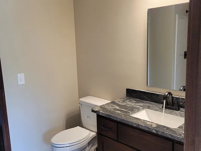 1029X Holton Ave — Photo 5