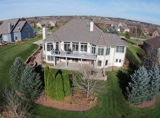 N41W28591 Imperial Dr, Pewaukee, WI 53072