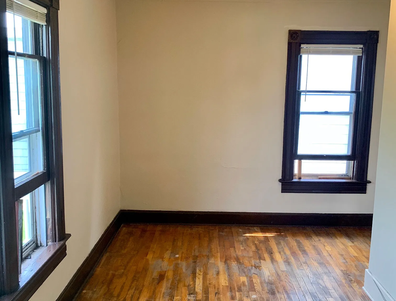 4 bed, $1,640 — Photo 2