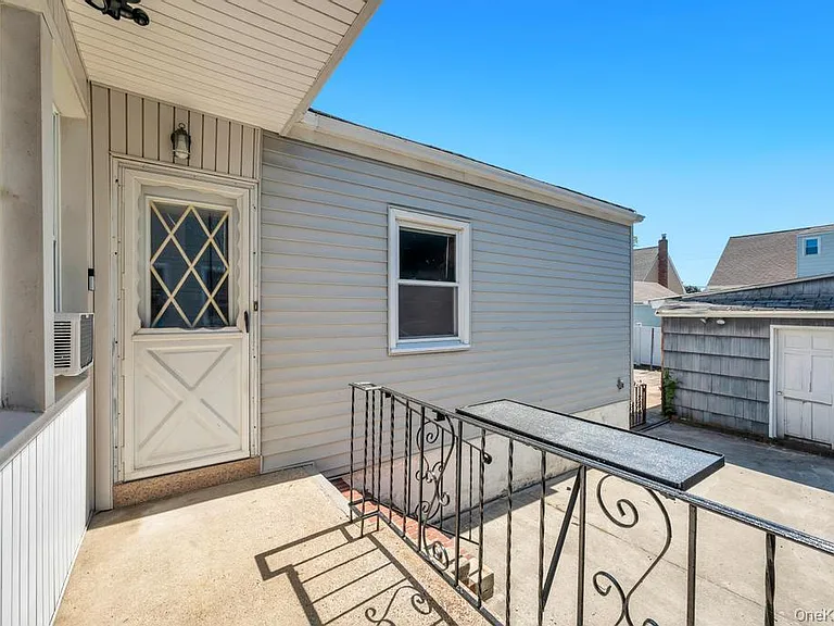 389 Hamilton Ave — Photo 30