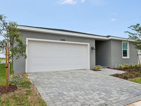3rd image of 5426 Hampton Park Circle