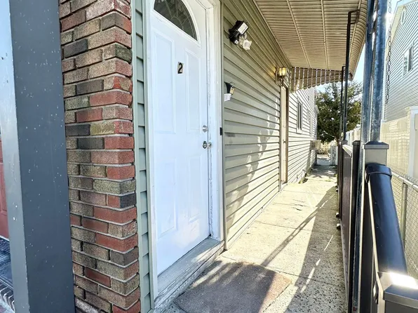 630 Barlow Ave Floor 2, Staten Island, NY 10312