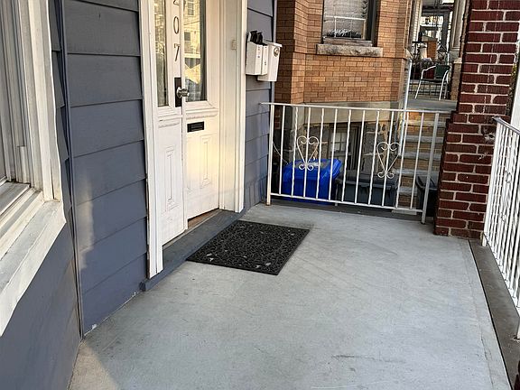 3rd image of 1207 Central Ave #1