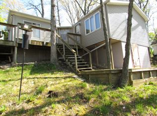 11916 W Breezy Point Dr, Monticello, IN 47960
