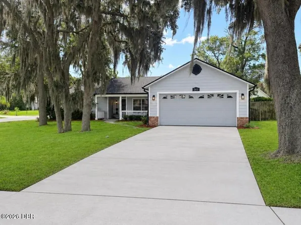 561 Astoria Dr, Deland, FL 32724