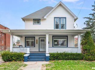 655 N Cherry St, Galesburg, IL