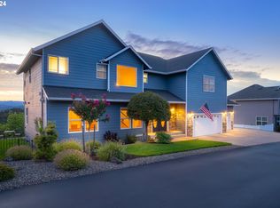 1000 NE Granite Rdg, Roseburg, OR 97470