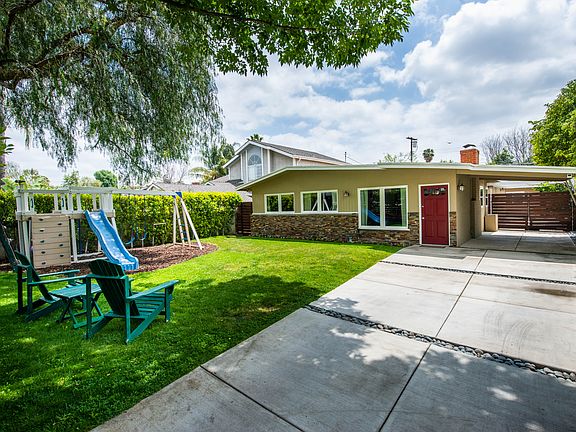 4th image of 22528 Dolorosa St