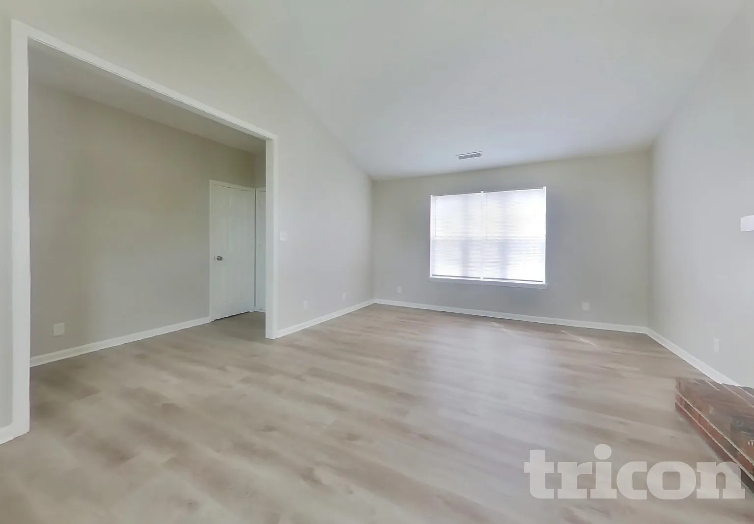 3738 Oslo Place Indianapolis IN — Photo 3