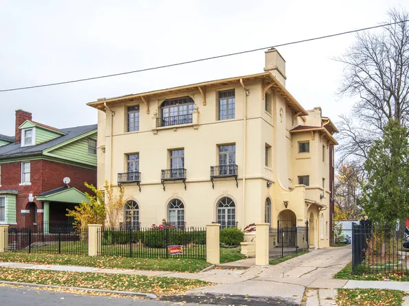 1030 Van Dyke St, Detroit, MI